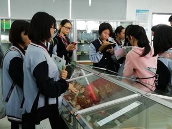 说明: 7d532bf6162854931255efe3979f86e 说明: 7d532bf6162854931255efe3979f86e