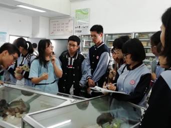 说明: 330ad9373f61978d5809dfa32425702 说明: 330ad9373f61978d5809dfa32425702